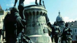 Kiírták a pályázatot a kolozsvári Mátyás-szobor felújítására 