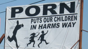 Pornóreklámokat adtak a gyerekcsatornán