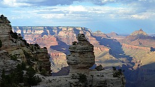 Saját nevét festette a Grand Canyonra a vandál