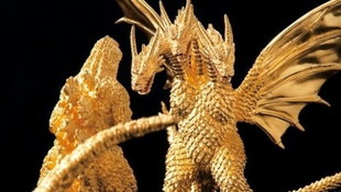 Godzilla-szobrok 15 kiló aranyból