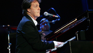 200 ezren hallgatták McCartneyt Kijevben