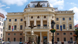 Kikosarazta Vidnyánszkyt a pozsonyi teátrum