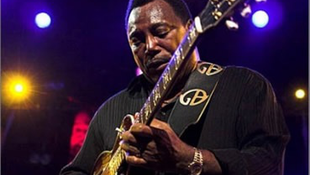 Újra Budapestre látogat George Benson