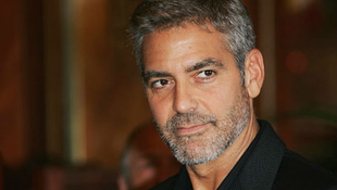 Súlyosan megsértették George Clooney-t