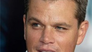 Nehéz megcsókolni Matt Damont 