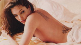 Meztelen erotikus fotók Angelina Jolie-ról