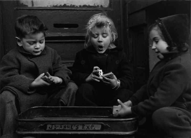 Ruth Orkin: Kártyázók, New York City, 1952