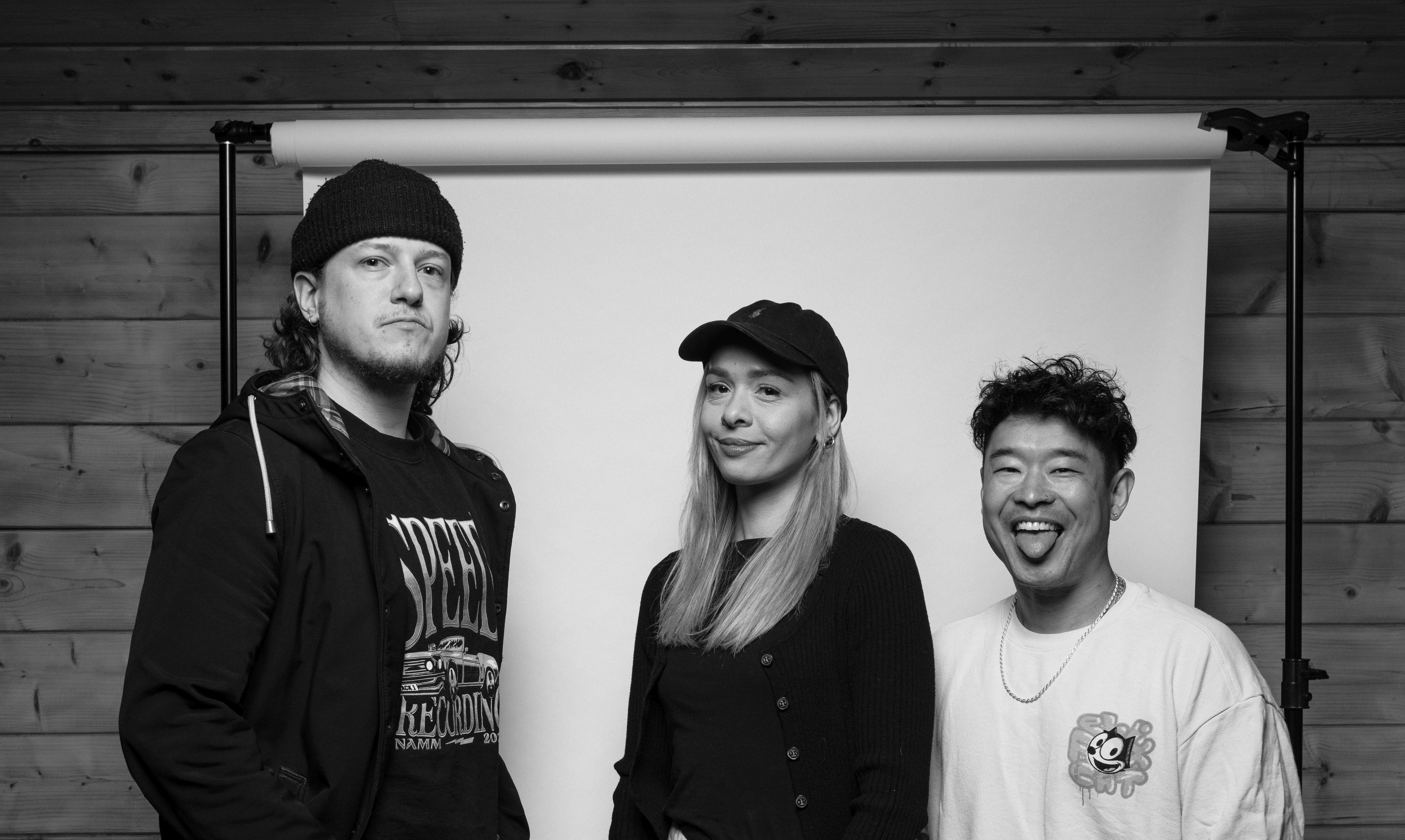 WaTa, Szécsi Böbe, Leon Burch