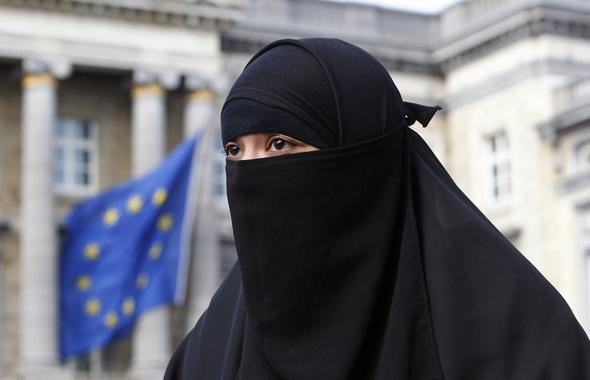 article_niqab.jpg