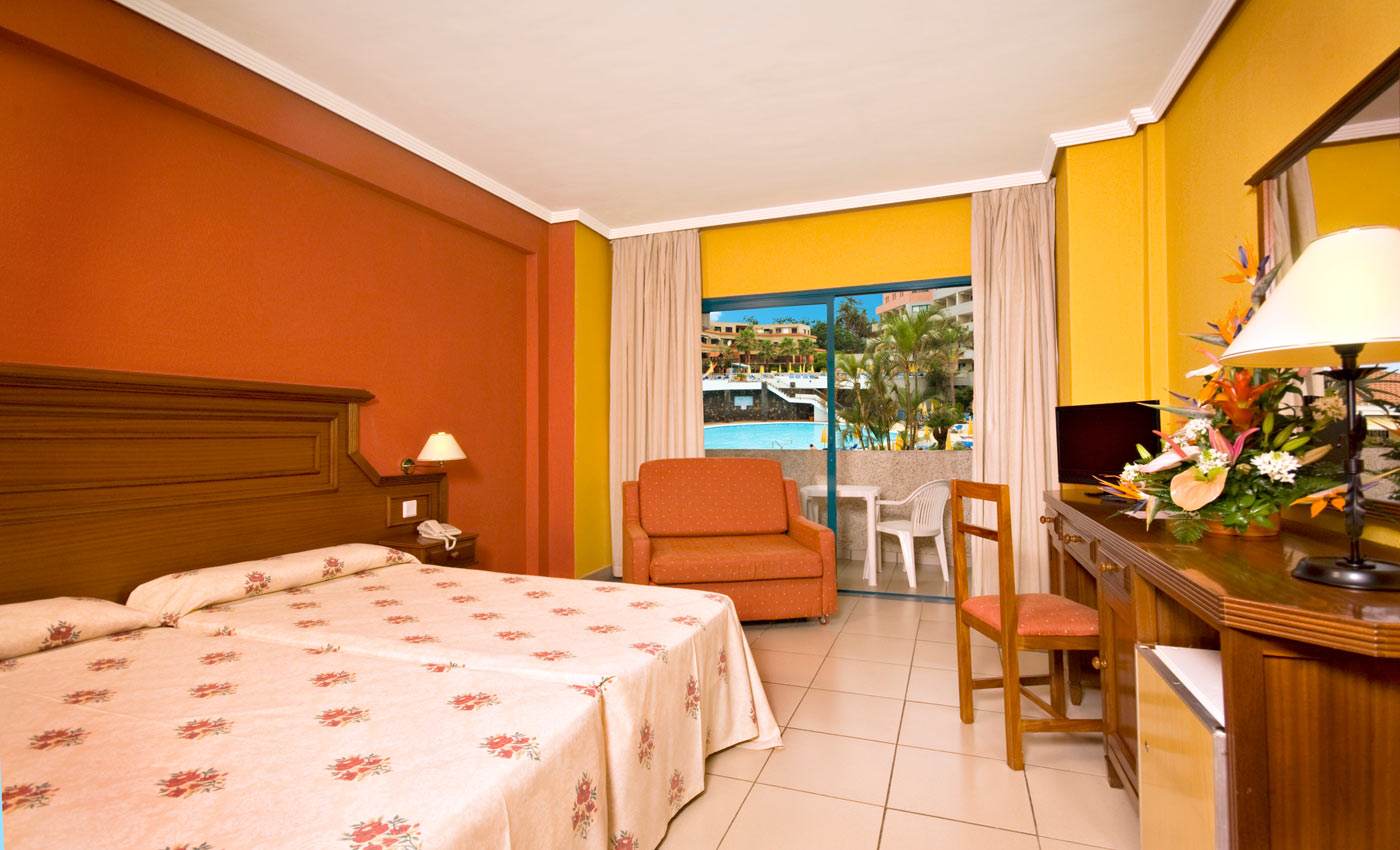gran-hotel-turquesa-tenerife-canary-islands-2.jpg