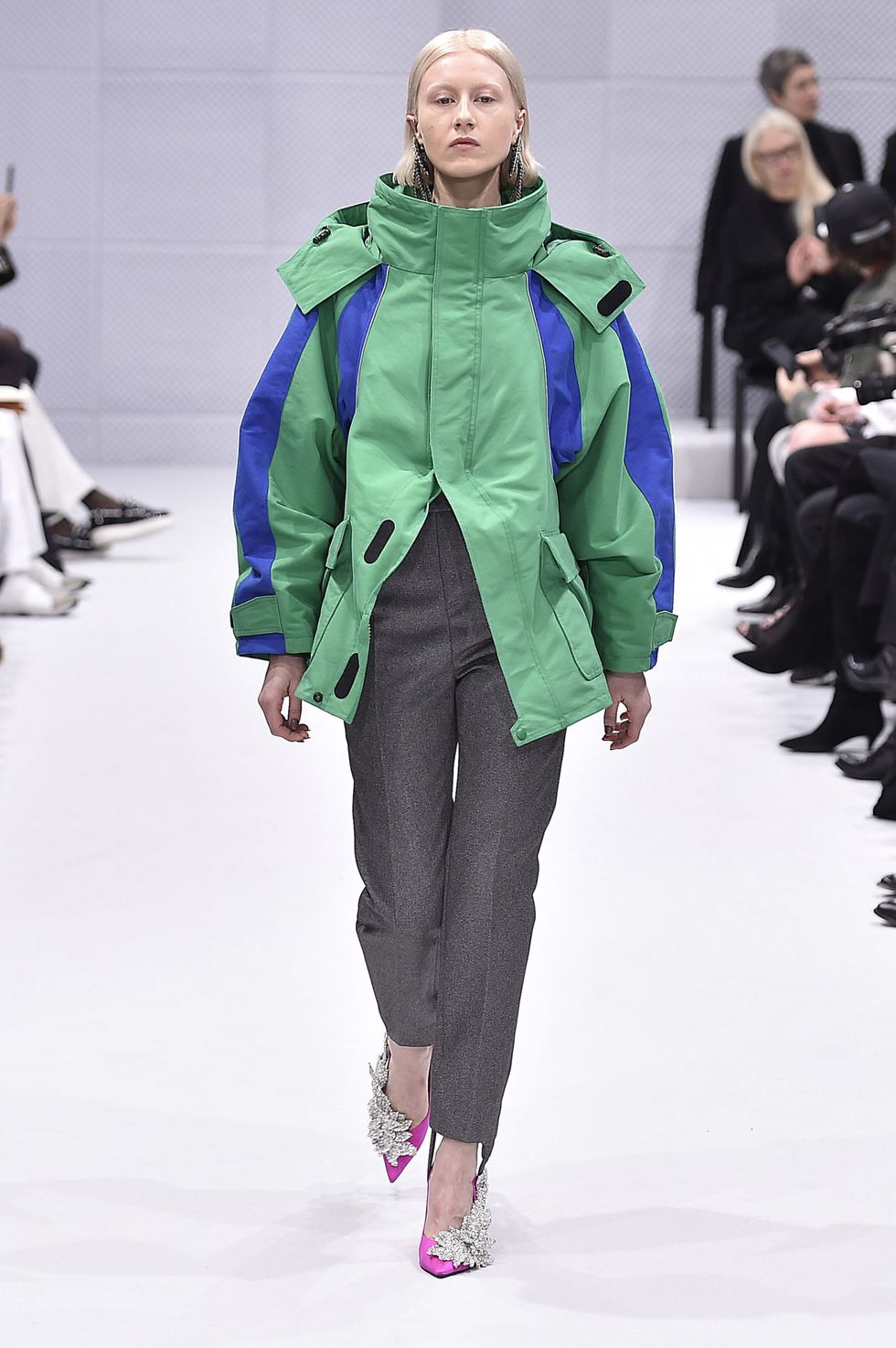 elle-winter-trends-balenciaga-ski-jacketgettyimages-514013510.jpg