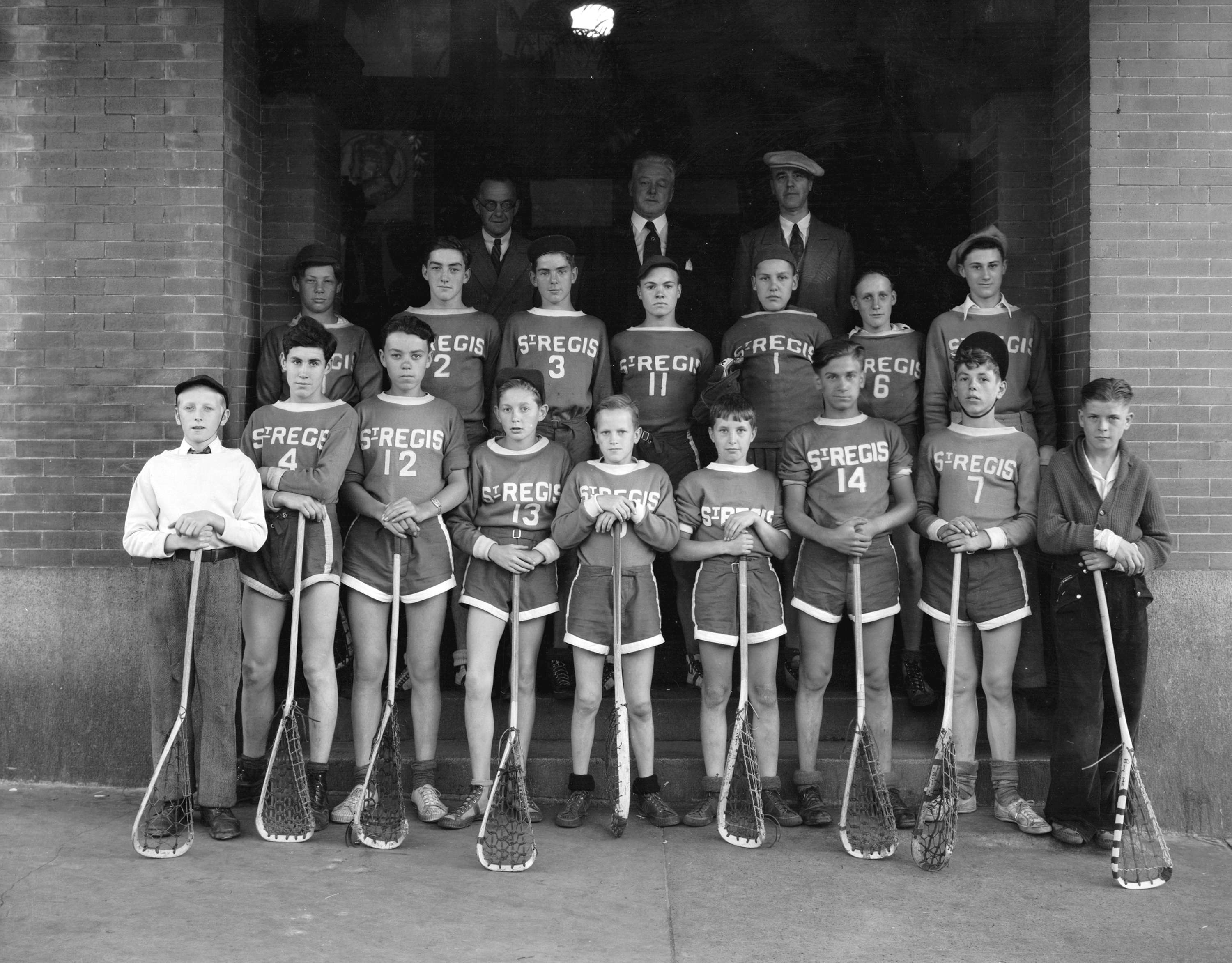 stregis_midgets_lacrosse_team_1935.jpg