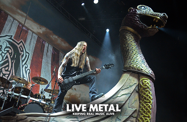 mayhem2013_amonamarth6.jpg