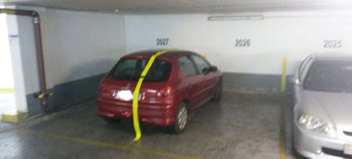 bad-parking-yellow-line.jpg