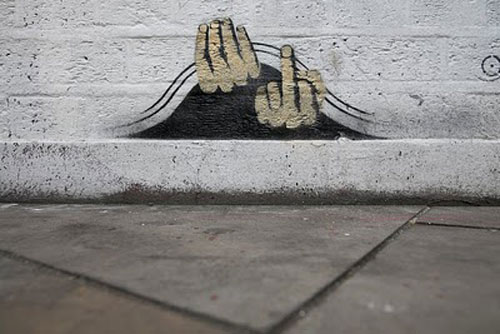 funny-graffiti-secret-finger.jpg