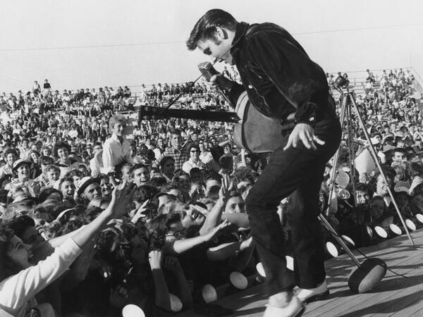 Elvis Preslie 1960.jpg