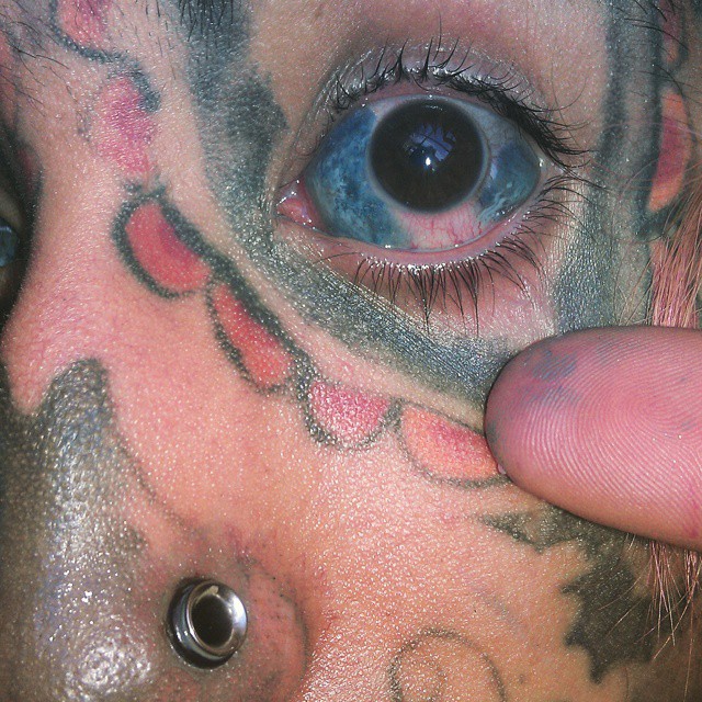 eyeball-tattoo-91.jpg