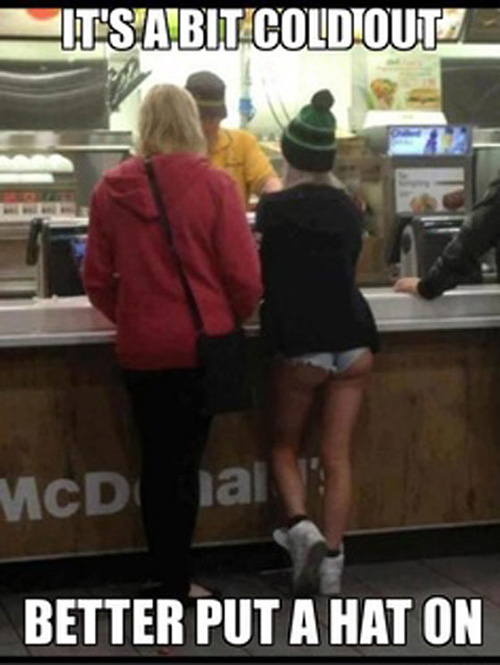 fastfood-customers-butt-showing.jpg