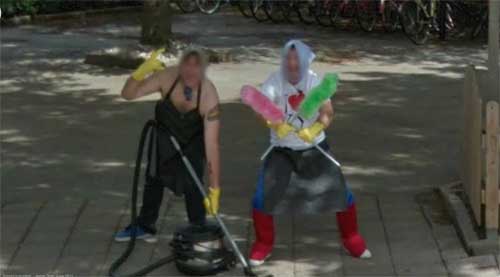 google-street-view-funny-cleaning-ladies.jpg