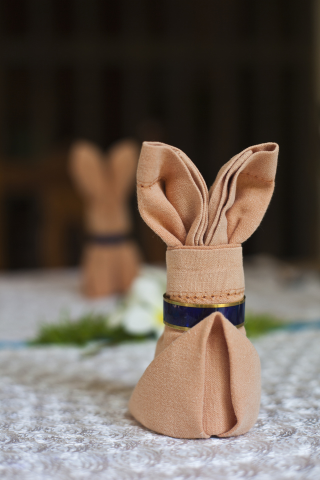 napkin-origami-bunny.jpg