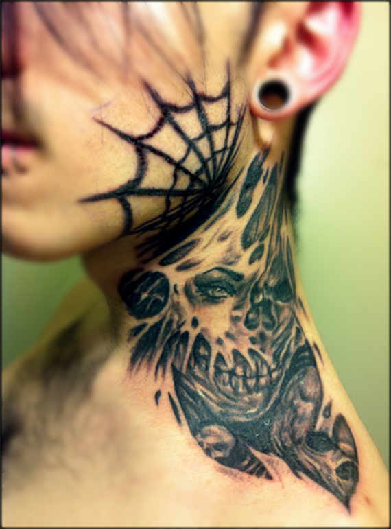 neck-tattoos-2.jpg