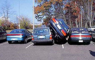 really-funny-crazy-car-parking-picture.jpg