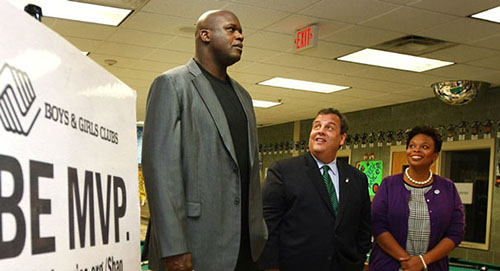 shaq-celebs-chrischristie.jpg