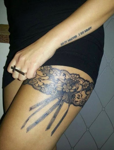 tatuagem-na-coxa-para-mulheres-3.jpg