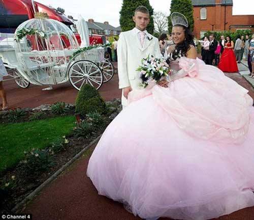 wedding-dresses-pink.jpg