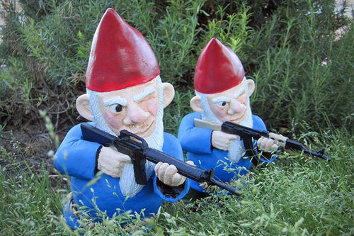 lawn-gnomes-snipers.jpg