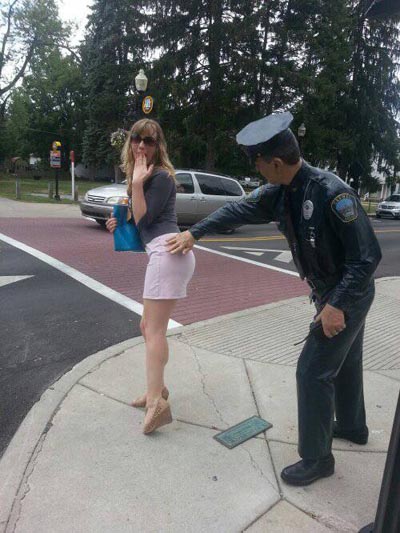 molesting-statues-cop-slap.jpg