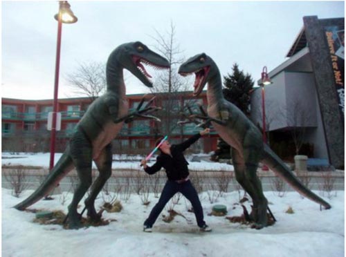 molesting-statues-raptors.jpg