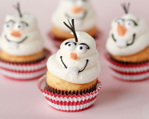movie-cupcakes-frozen.jpg