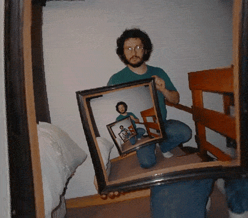 trippy-gifs-picture-frame.gif