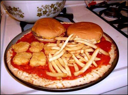 weird-pizza-happy-meal.jpg