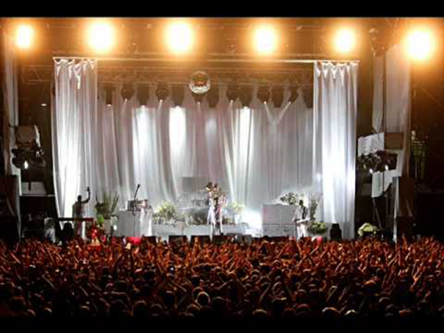 A Faith No More Európába jön