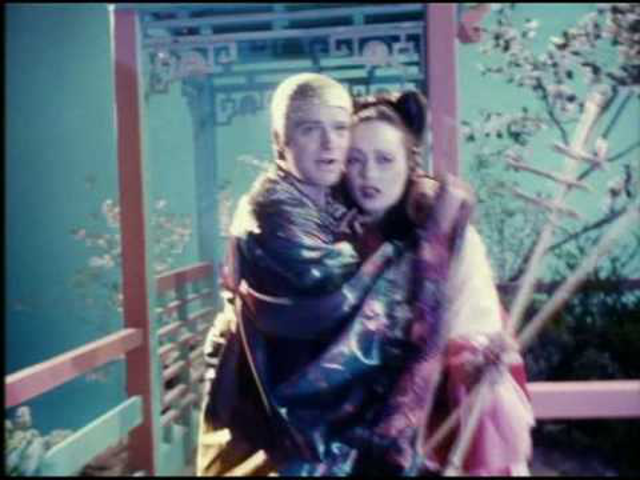 A Xiu Xiu az Erasure-t, a Dirty Beaches Françoise Hardyt dolgozta fel a Record Store Dayre