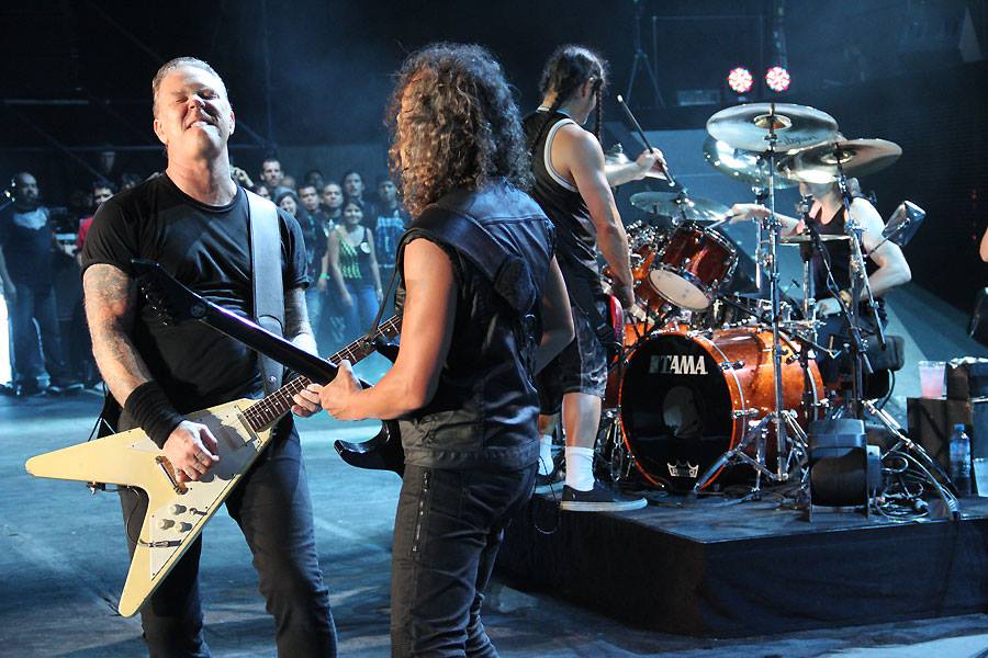 metallica_1962760_10151975523635264_362409655_n.jpg