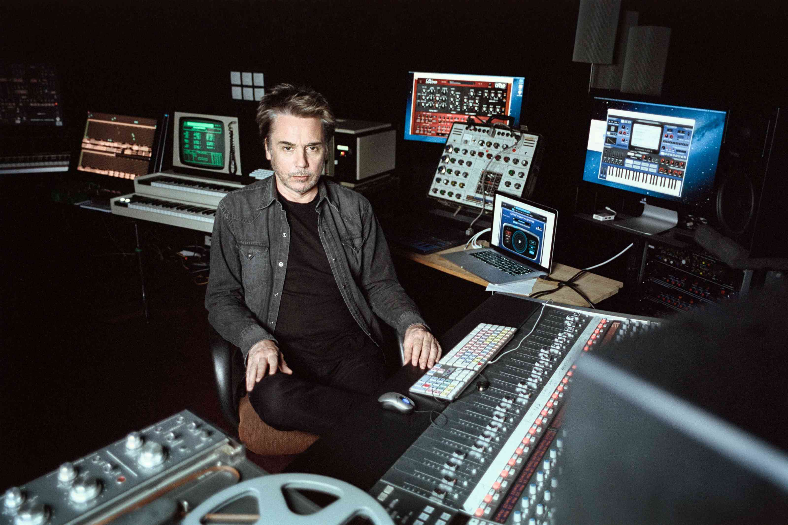 jeanmicheljarre4_ce_d_d_a_photo_byconstantinmashinskiy.jpg