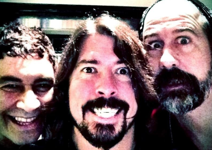 pat-smear-dave-grohl-and-krist-novoselic.png