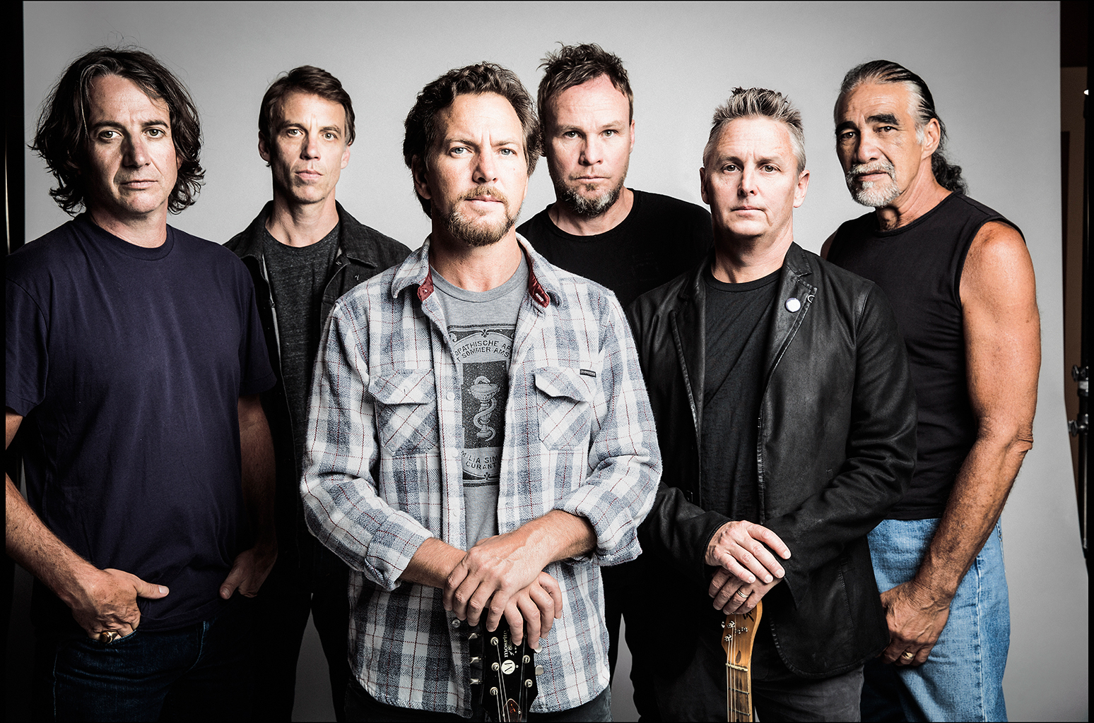 pearl-jam-credit-danny-clinch-pr-2016-billboard-1548.jpg