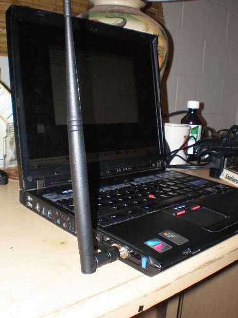 laptop-wifi-antenna.jpg