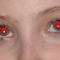 Mi okozza a „vörös szemeket” a fényképeken