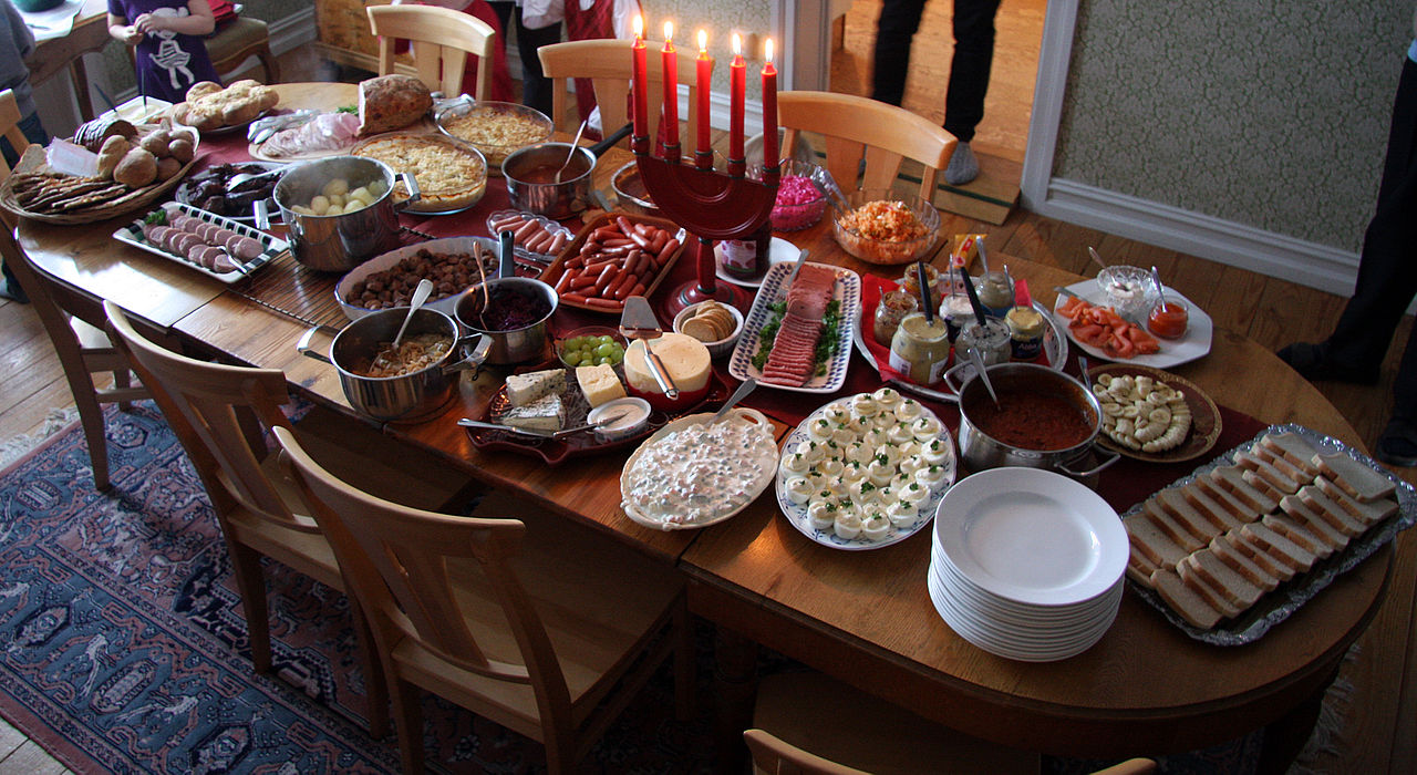 1280px-privat_julbord.JPG