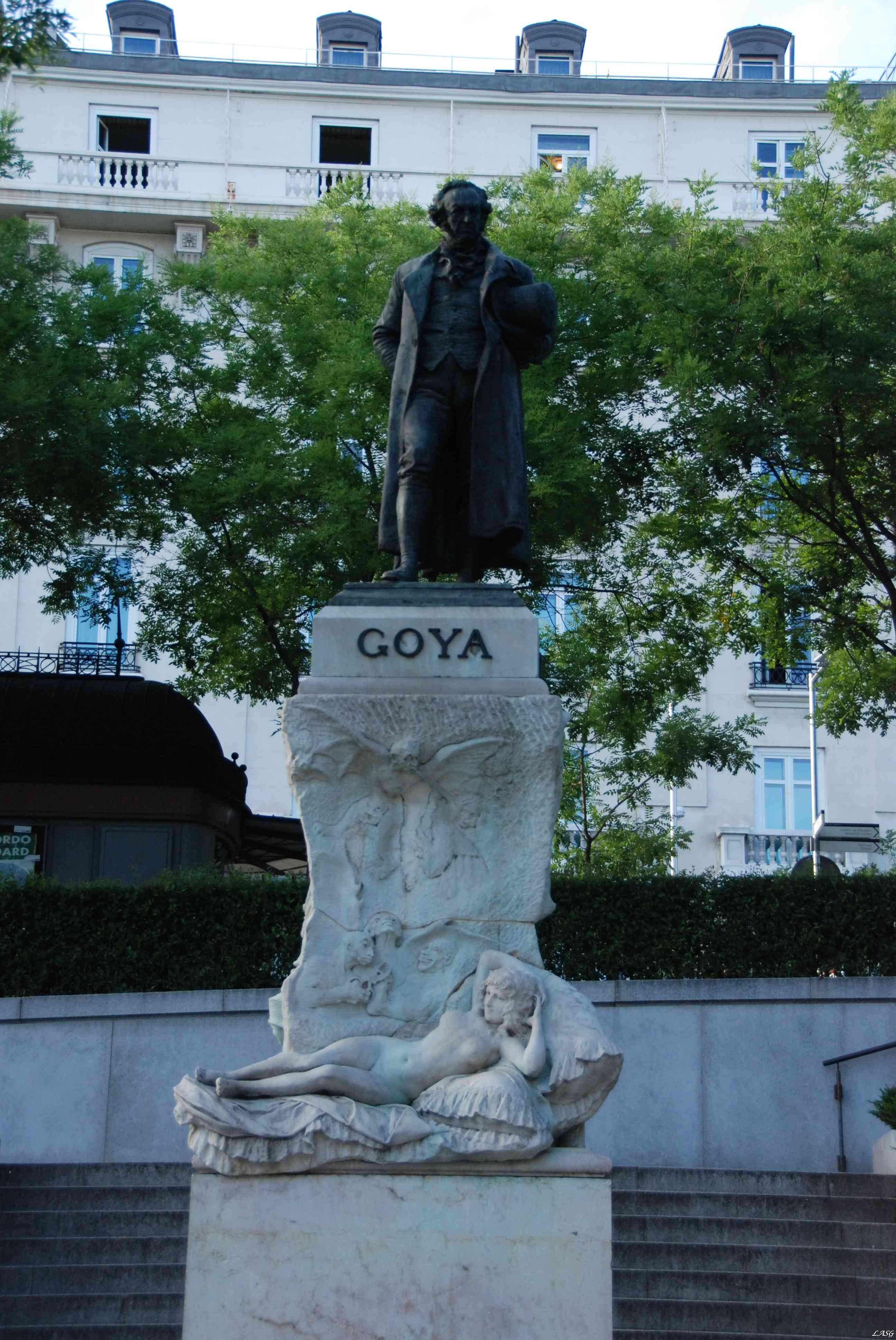 Goya szobra