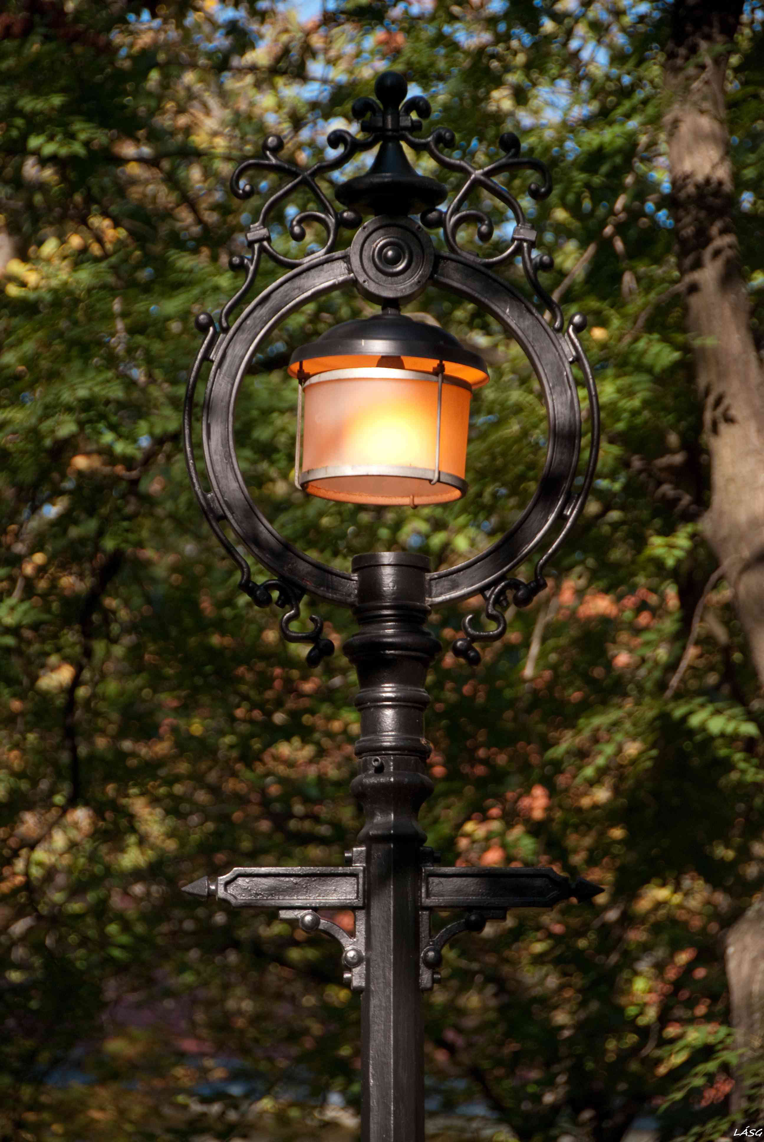 Széchenyi-téri lámpa