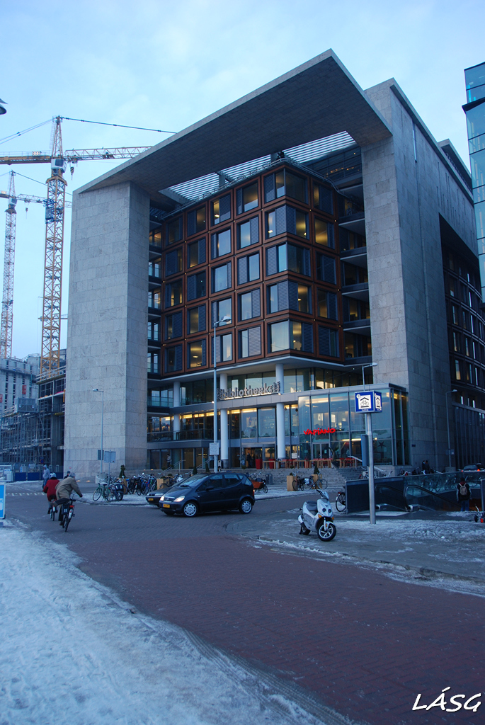 A könyvtár új épülete