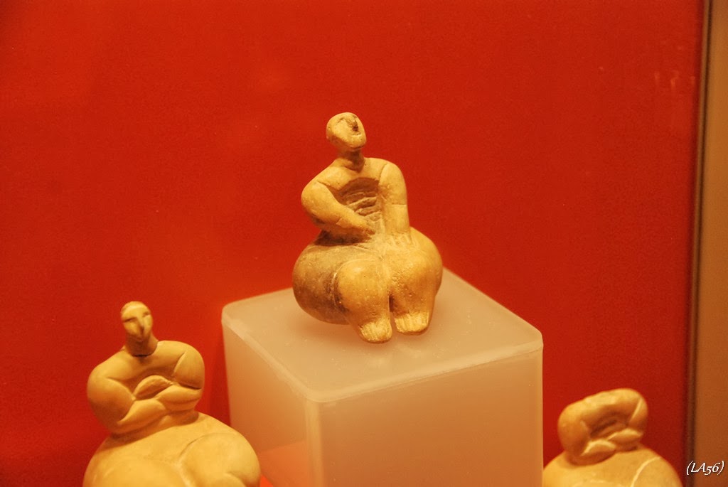 Ggantija, termékenység-szobrok ie. 3000 körülről