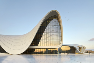 A Zaha Hadid által tervezett 5 legelképesztőbb épület