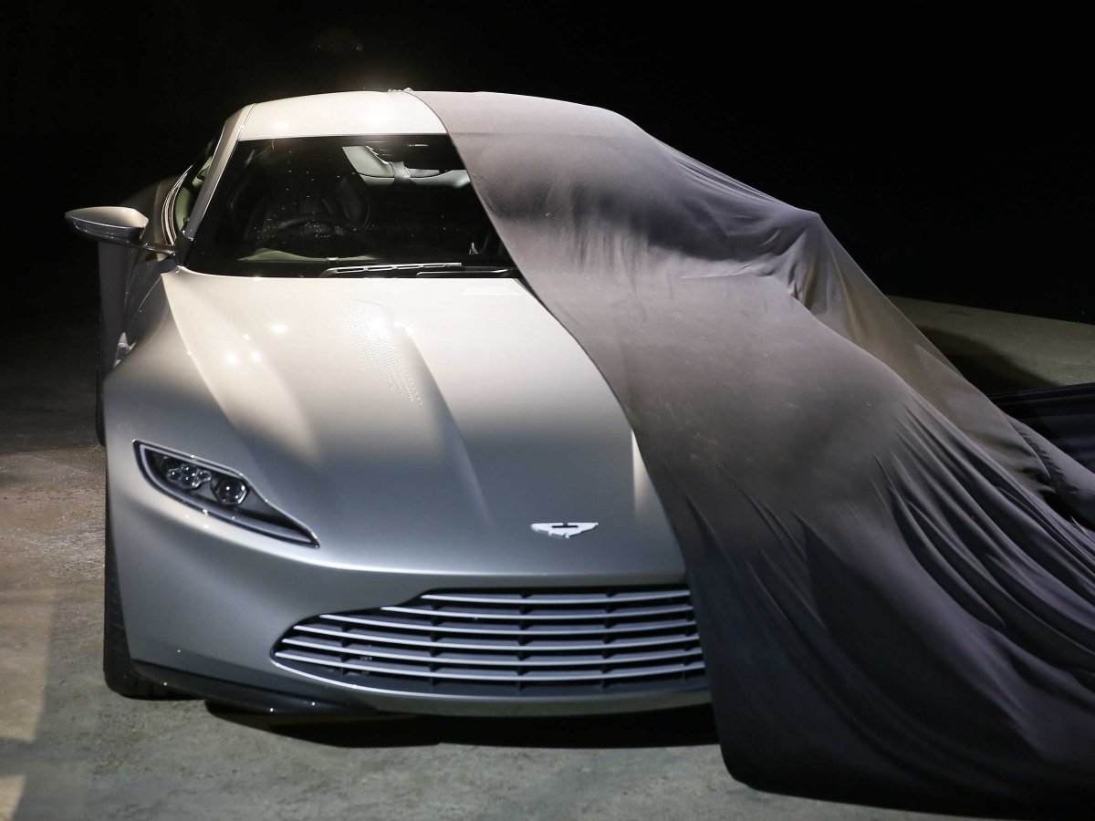 aston-martin-db10-james-bond-2.jpg